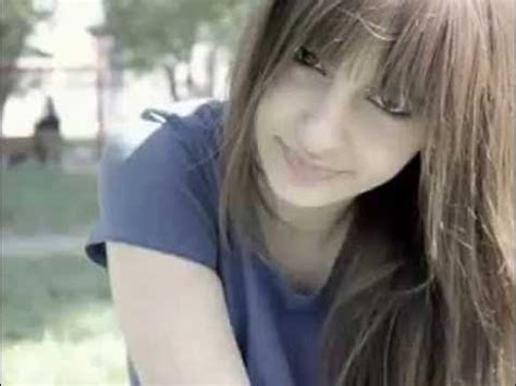 Ece İnat Yanımda Kal (Feat. Ahfa) Şarkı Sözü.